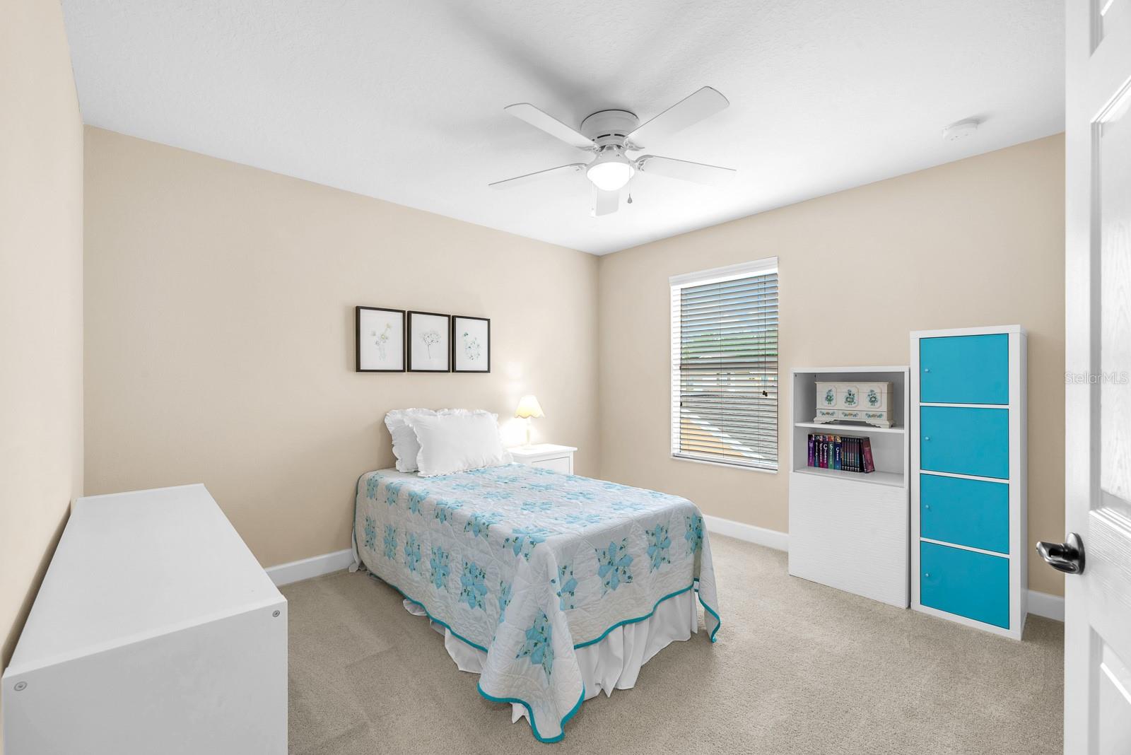 FISHHAWK RANCH TOWNCENTER PHAS - Residential