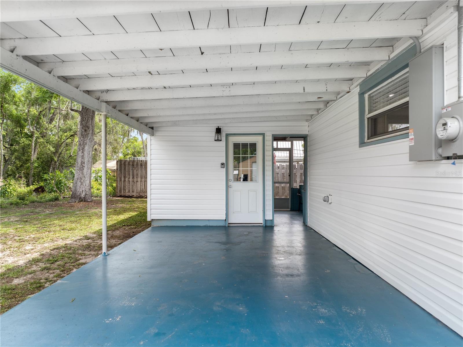 HICKORY HILL RETREATS UNIT 03 - Residential