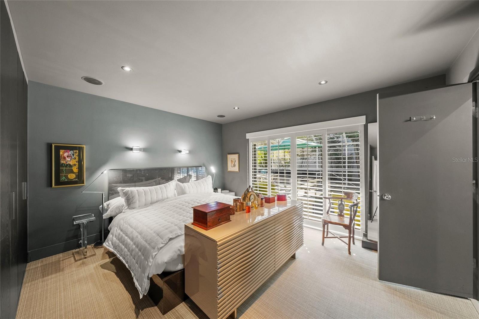 SHORELAND WOODS - Residential