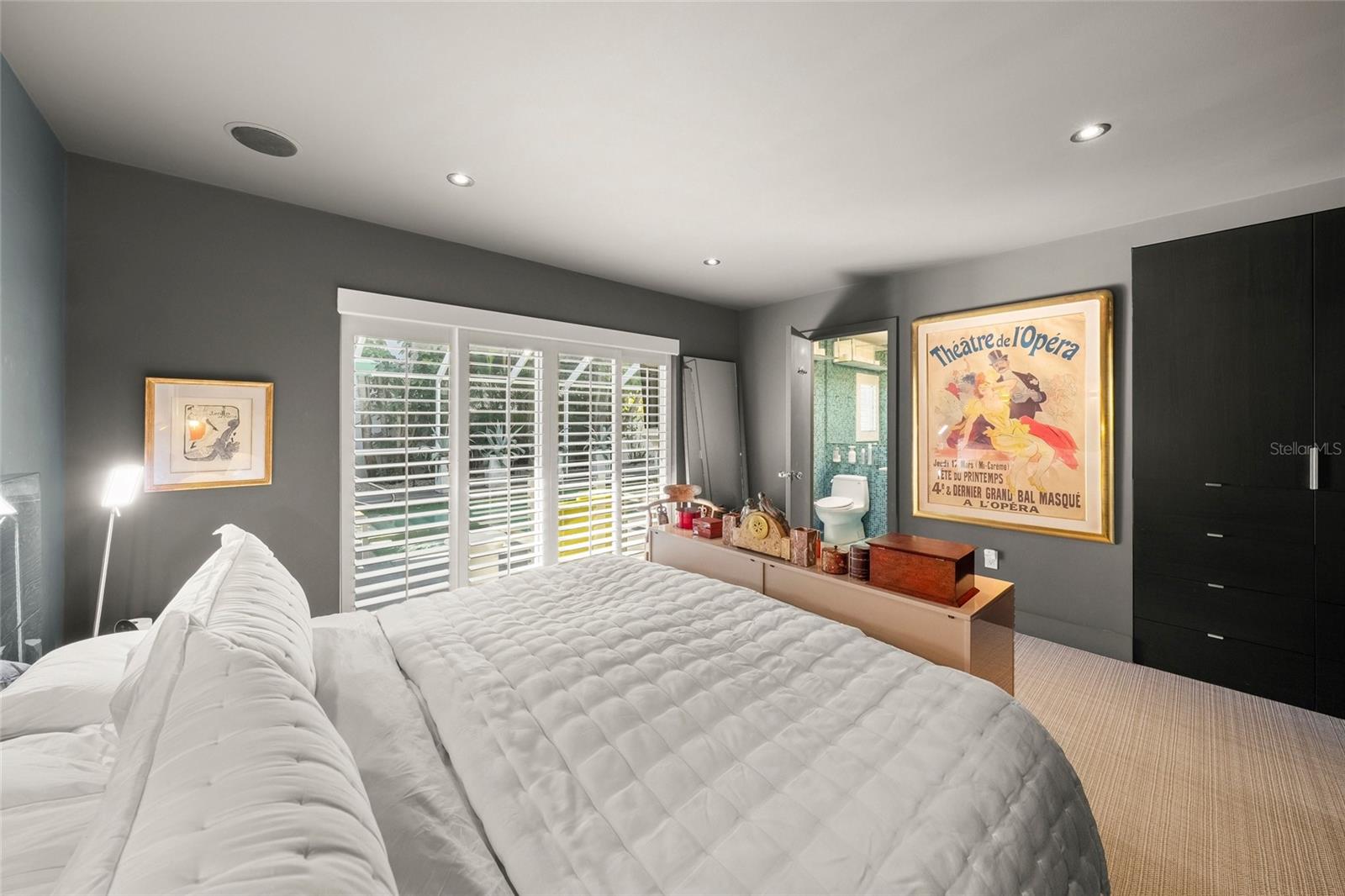 SHORELAND WOODS - Residential