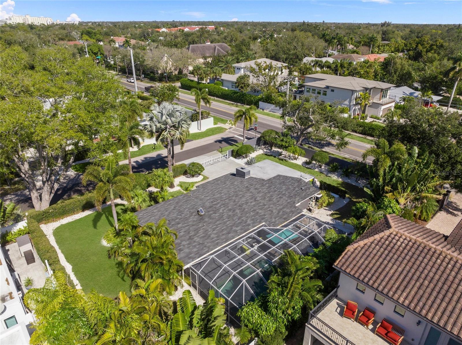 SHORELAND WOODS - Residential