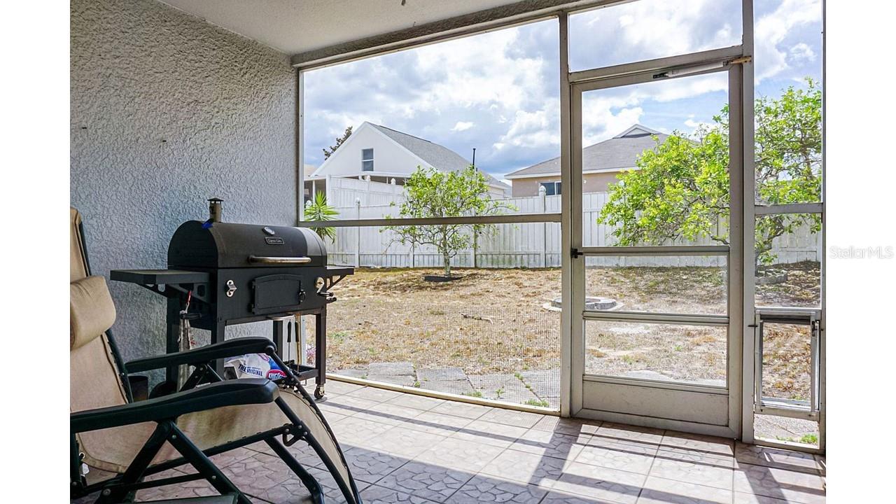 ROYAL RDG PH 2 - Residential Lease