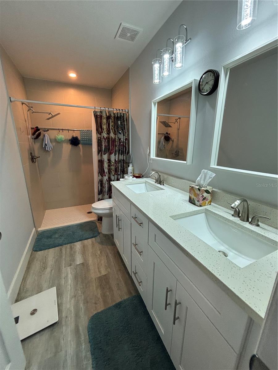 ROLLING RANCH ESTATES - Residential