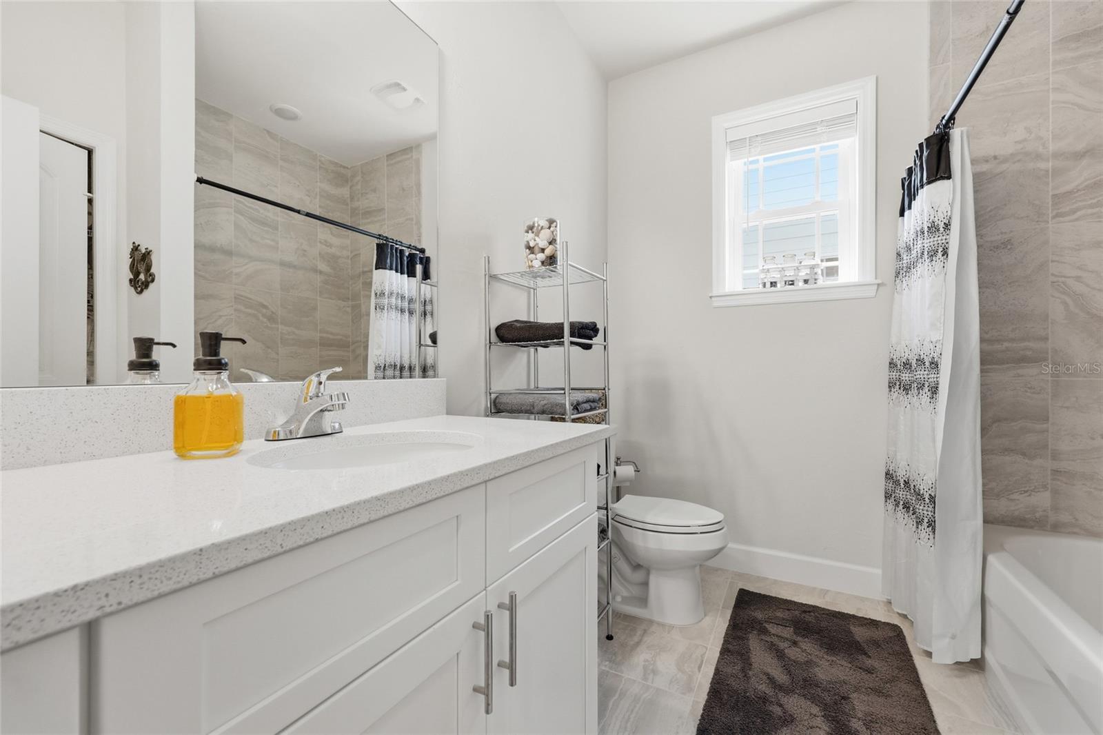 COUNTRYWAY OF NEWBERRY PH IV PB 37 PG 78 - Residential