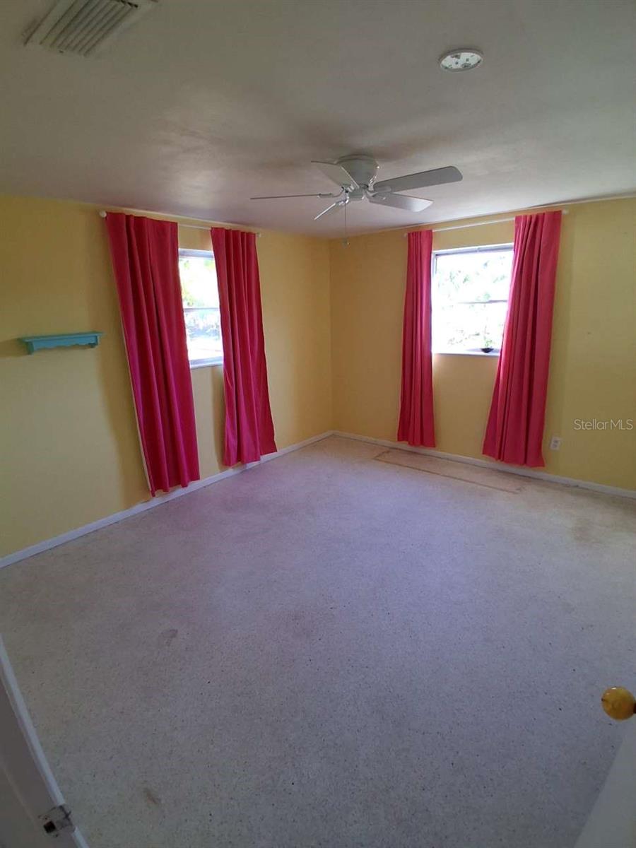 SHADOW LAKES - Residential