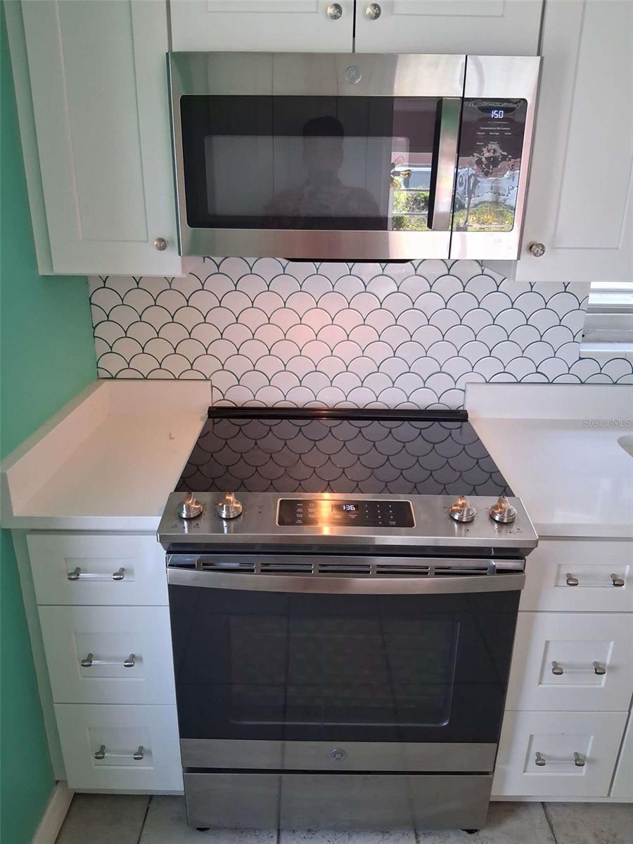 SHADOW LAKES - Residential