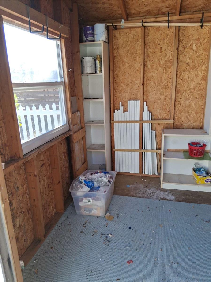 SHADOW LAKES - Residential