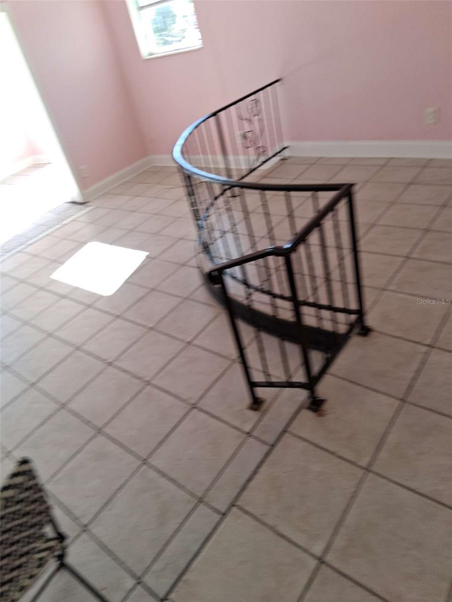 SHADOW LAKES - Residential