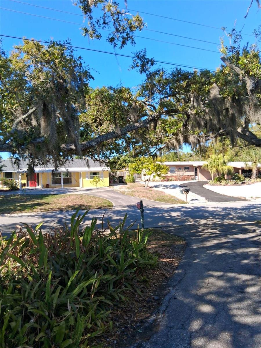 SHADOW LAKES - Residential