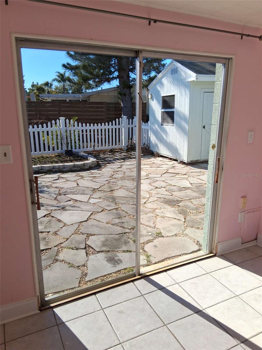 SHADOW LAKES - Residential