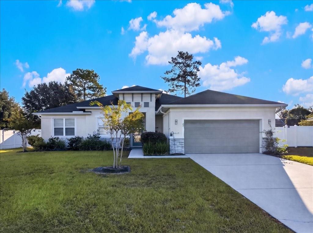 Photo of 23 Rockingham Lane, Palm Coast, FL 32164 (MLS # FC322375)