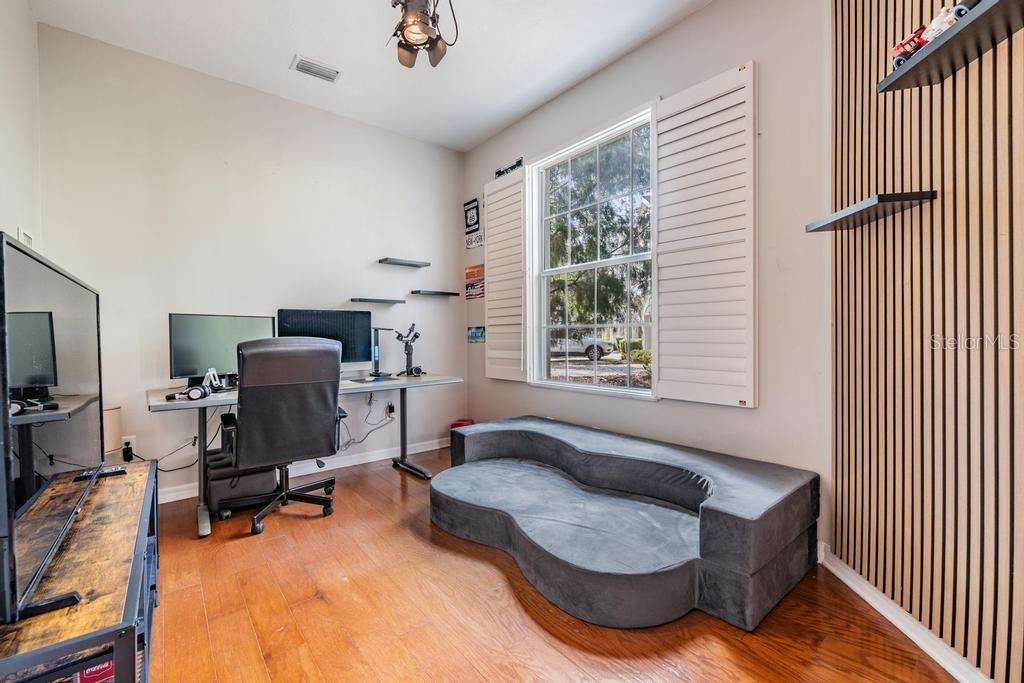 HAMPTON CHASE TWNHMS - Residential