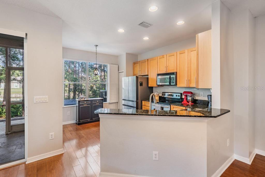 HAMPTON CHASE TWNHMS - Residential