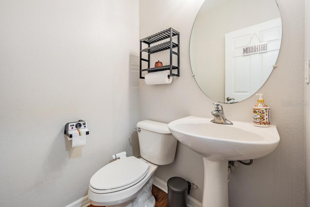 HAMPTON CHASE TWNHMS - Residential