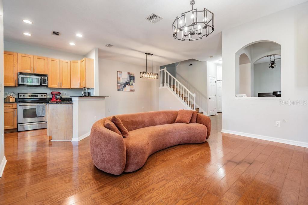 HAMPTON CHASE TWNHMS - Residential