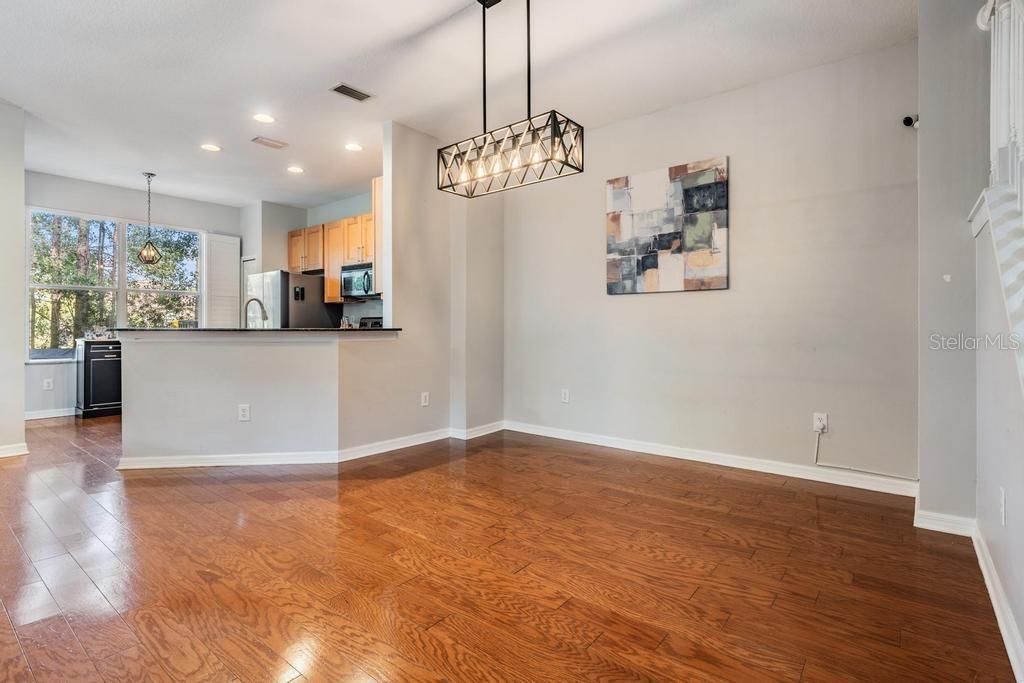 HAMPTON CHASE TWNHMS - Residential