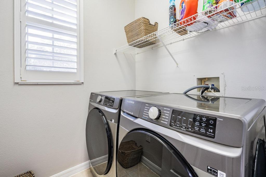 HAMPTON CHASE TWNHMS - Residential