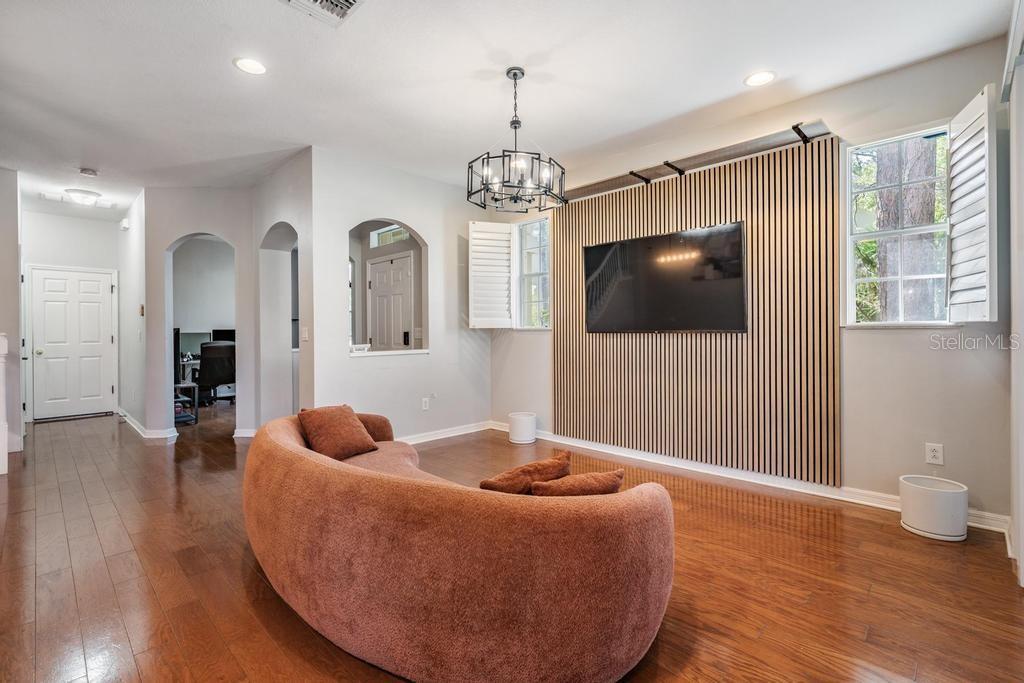 HAMPTON CHASE TWNHMS - Residential