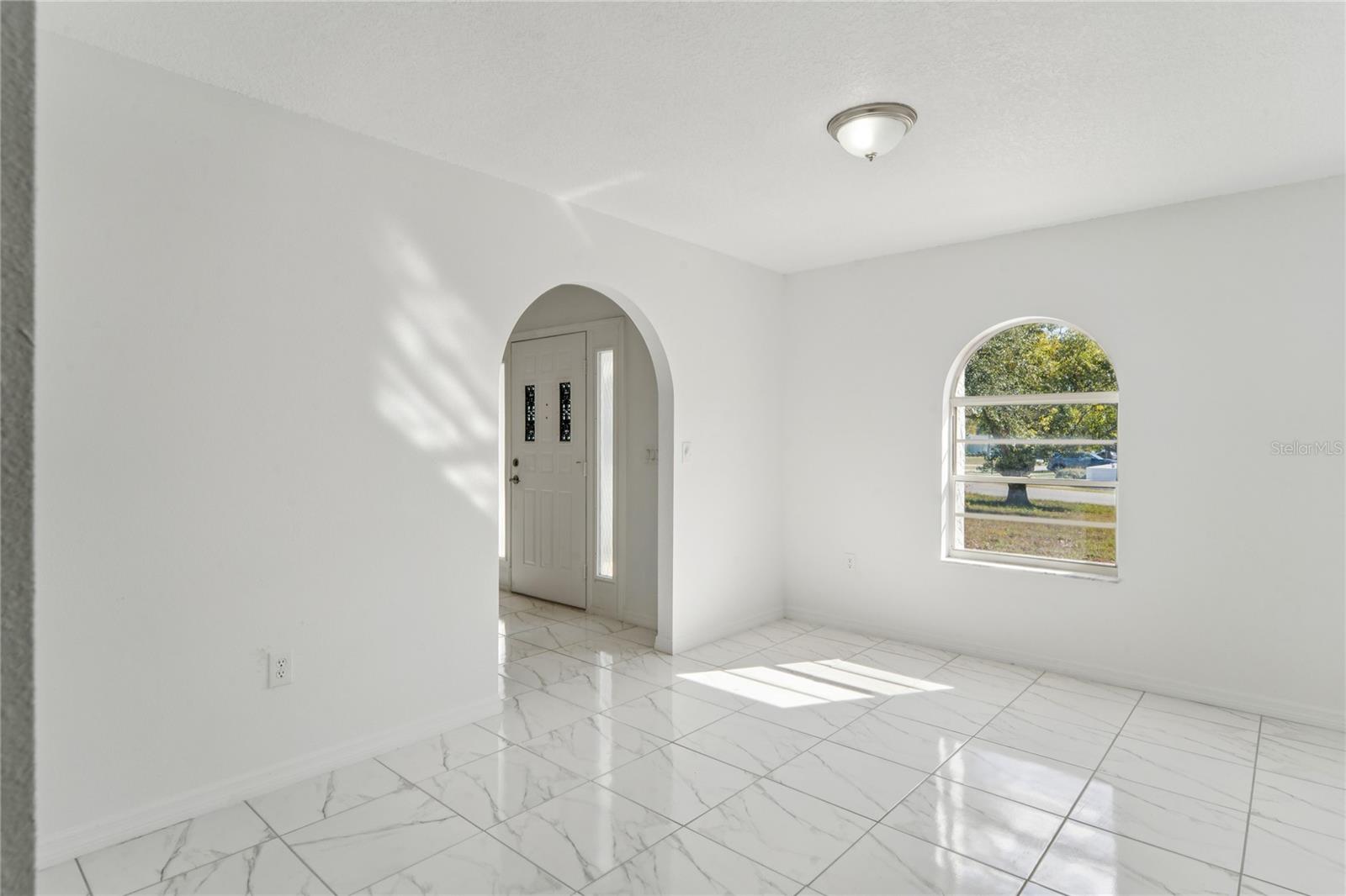 SPRING HILL - Residential