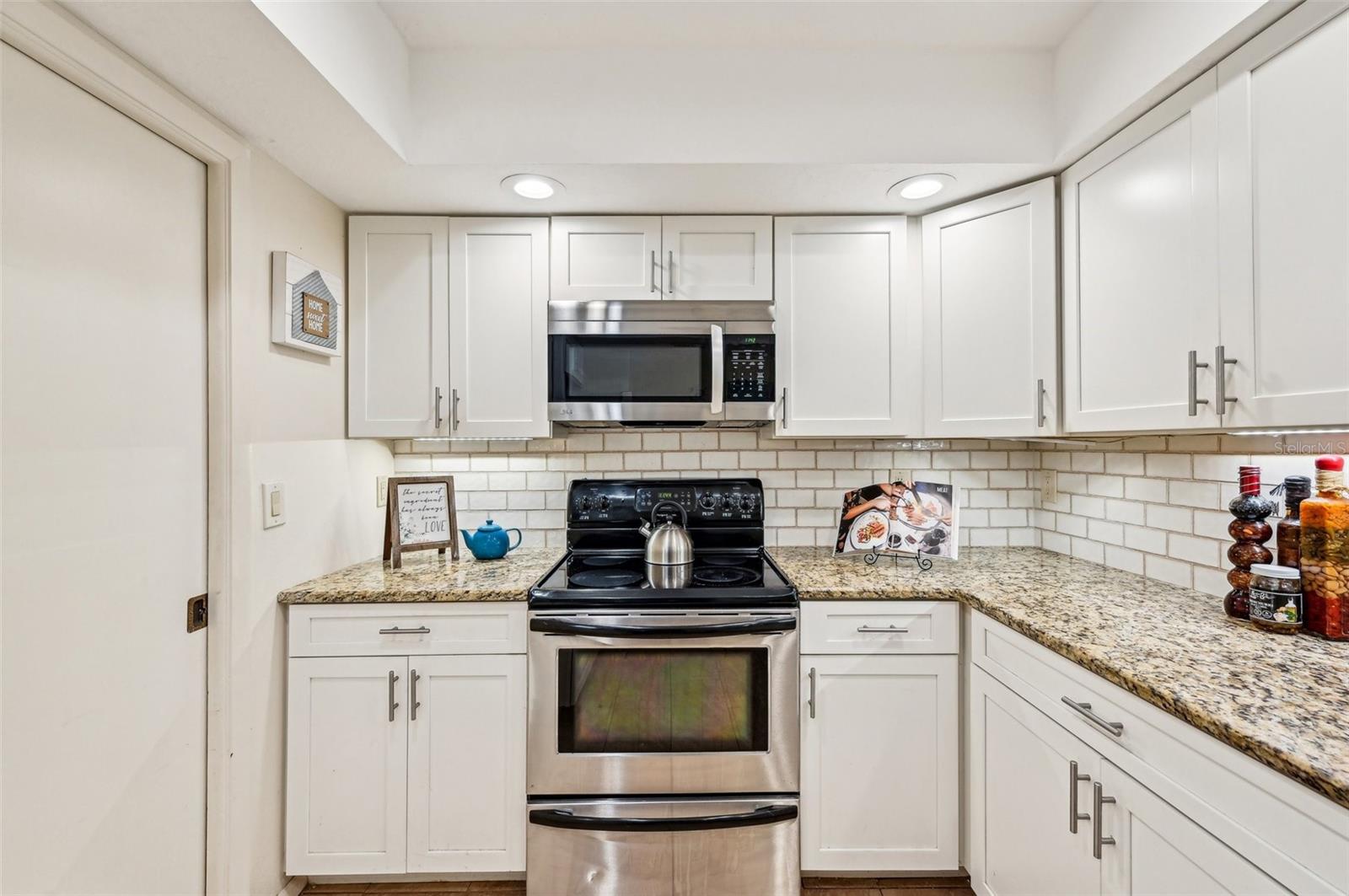 WOODSIDE TERRACE PH 2 - Residential Lease