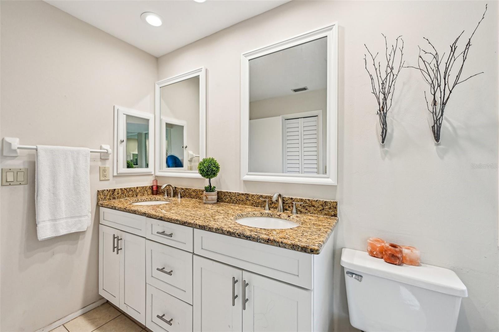 WOODSIDE TERRACE PH 2 - Residential Lease