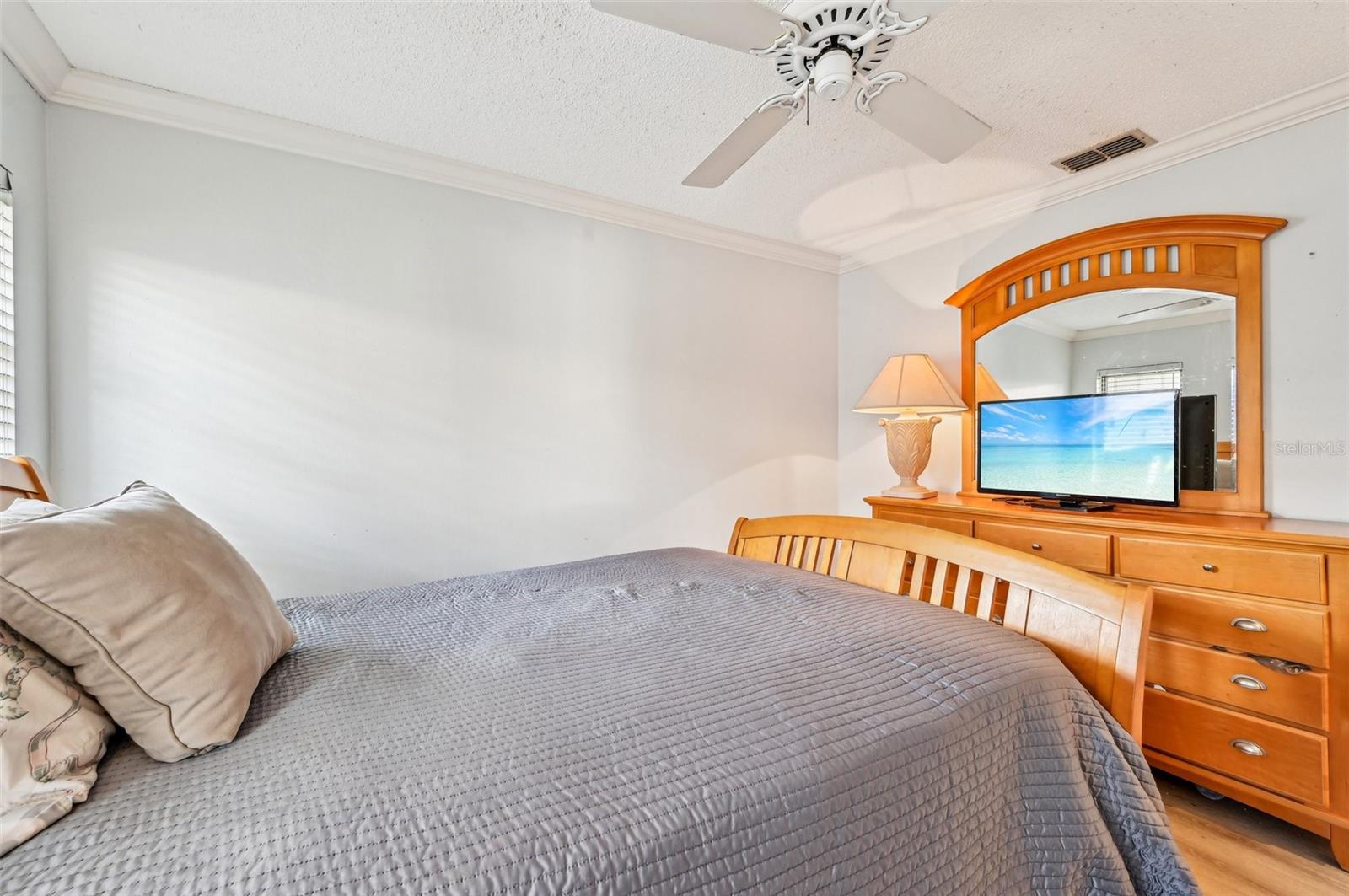 WOODSIDE TERRACE PH 2 - Residential Lease