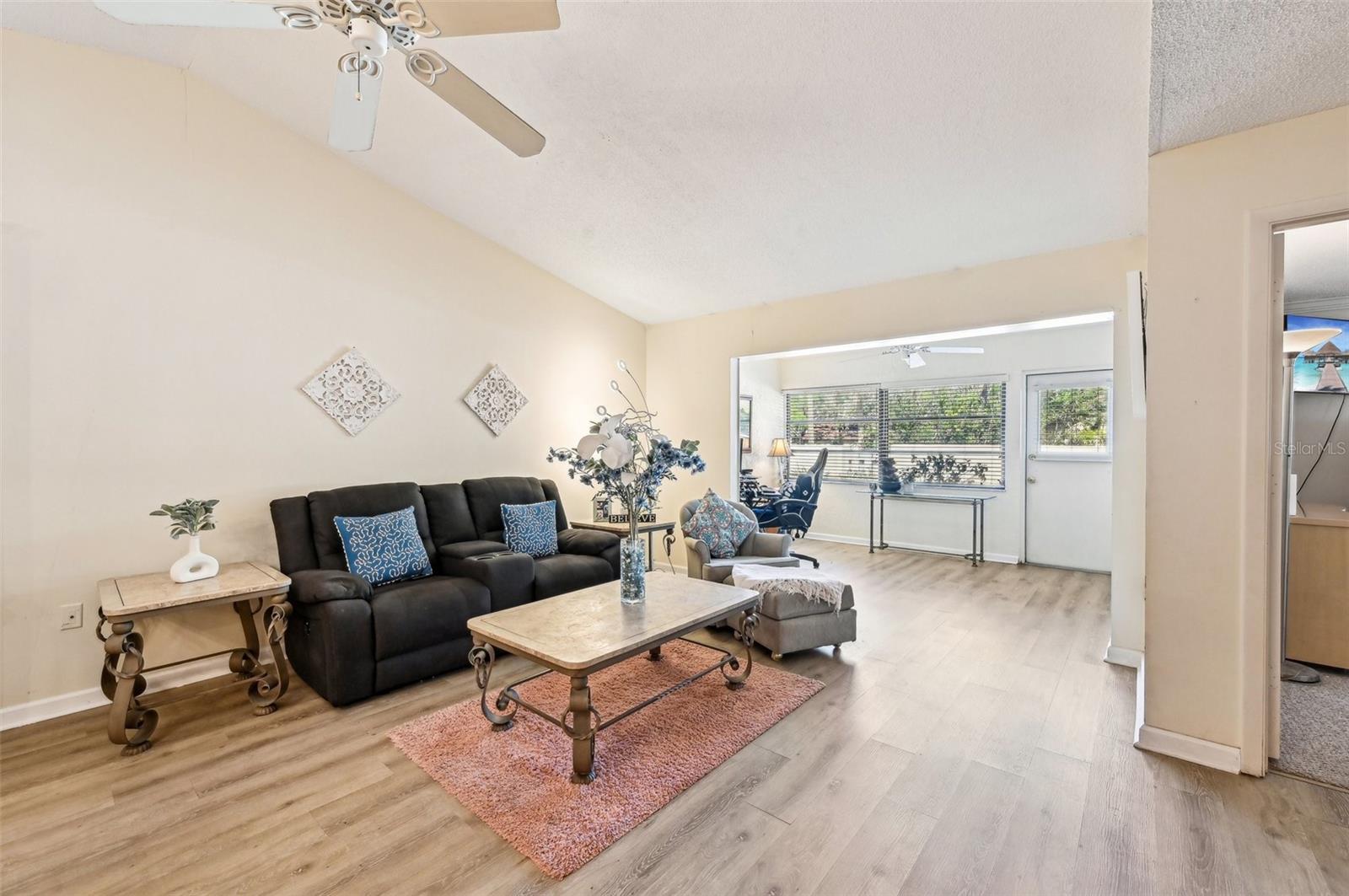 WOODSIDE TERRACE PH 2 - Residential Lease