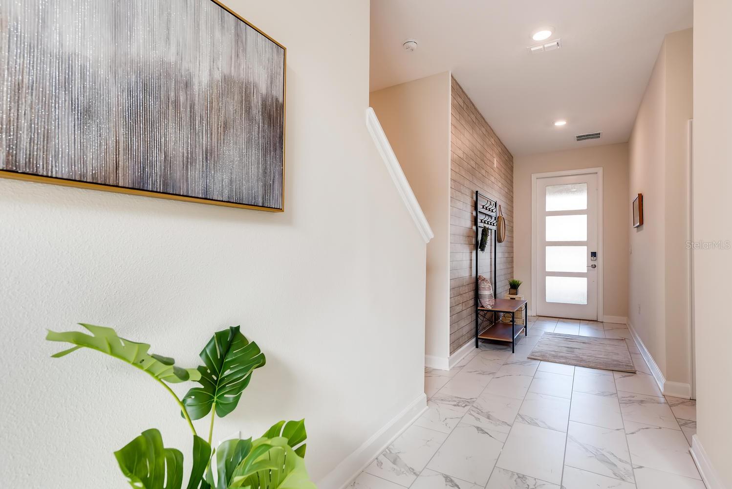 8992 CABOT CLIFFS DRIVE