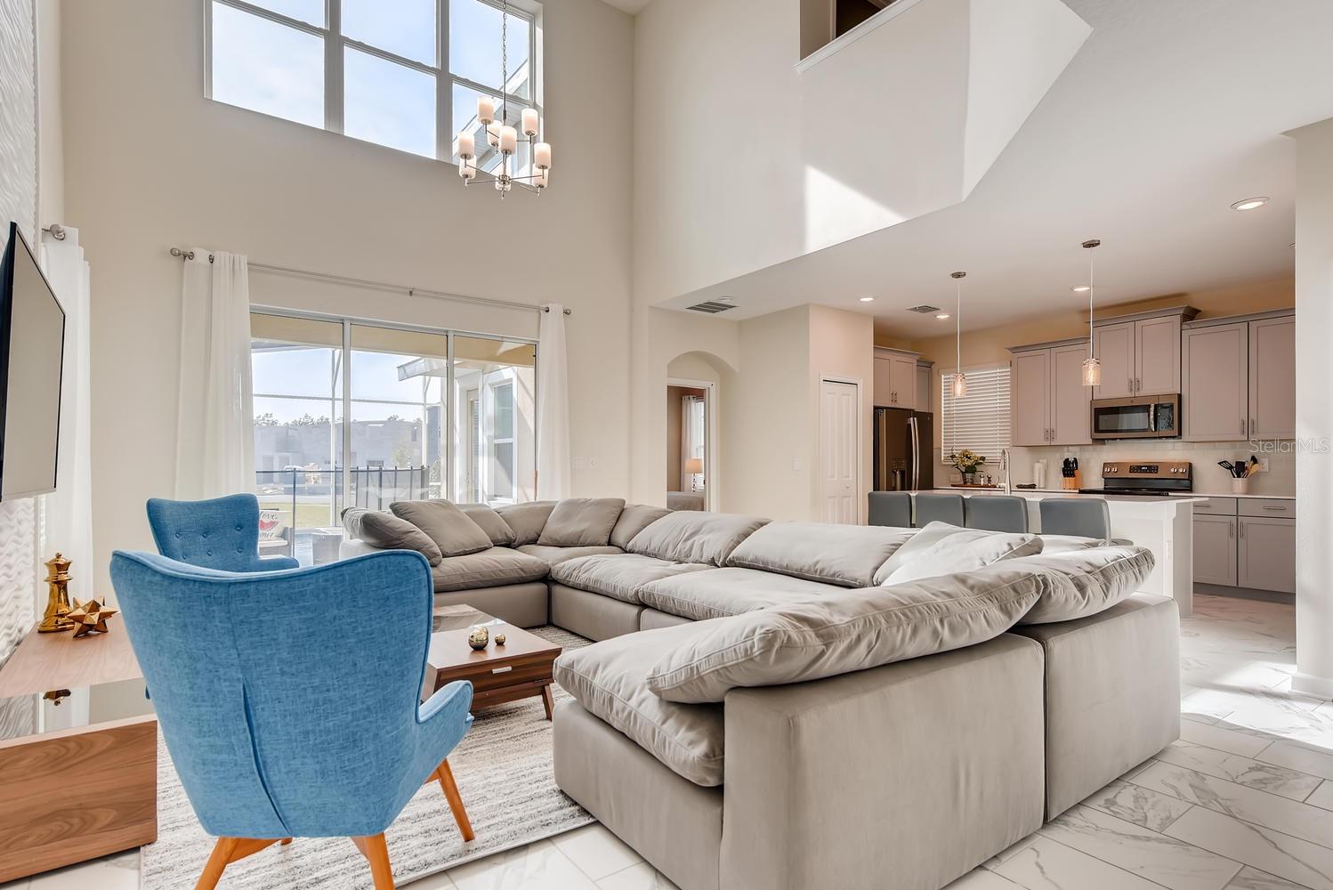 8992 CABOT CLIFFS DRIVE