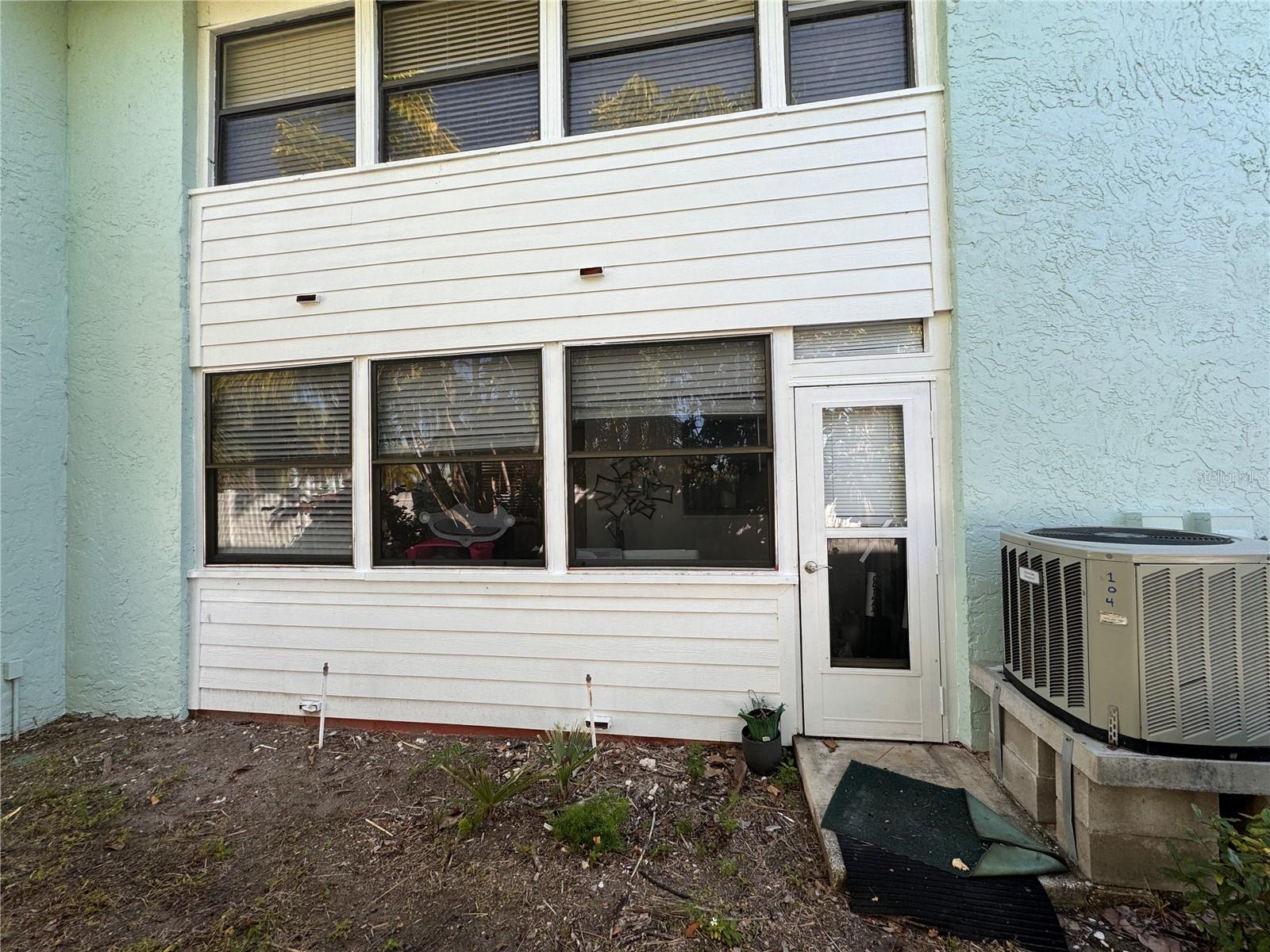 WINDRUSH COVE PH 1 CONDO - Residential Lease