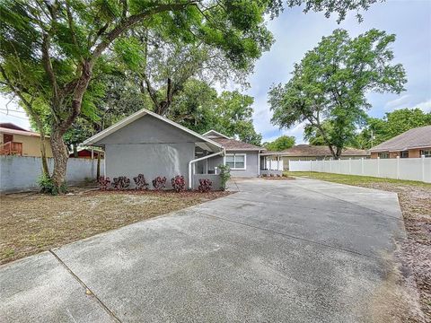 A home in TAMPA