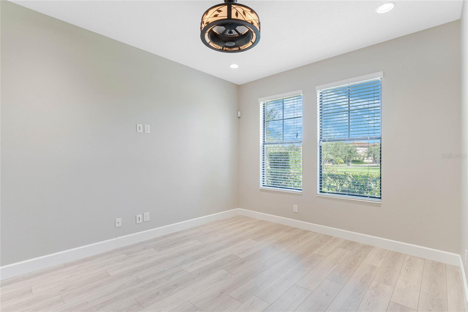 VILLAGES/WESMERE PH 3 - Residential Lease