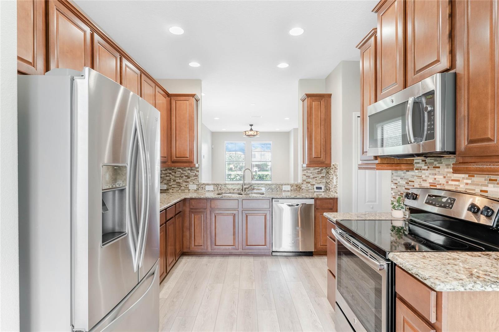 VILLAGES/WESMERE PH 3 - Residential Lease