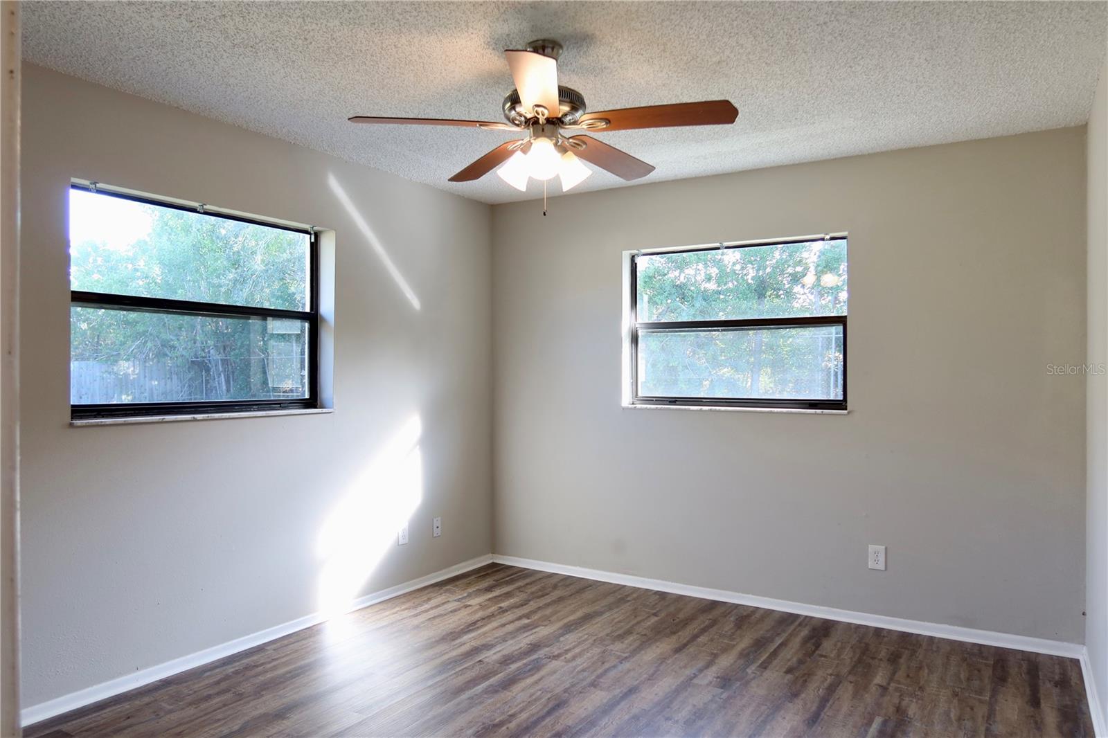 ALOHA GARDENS - Residential