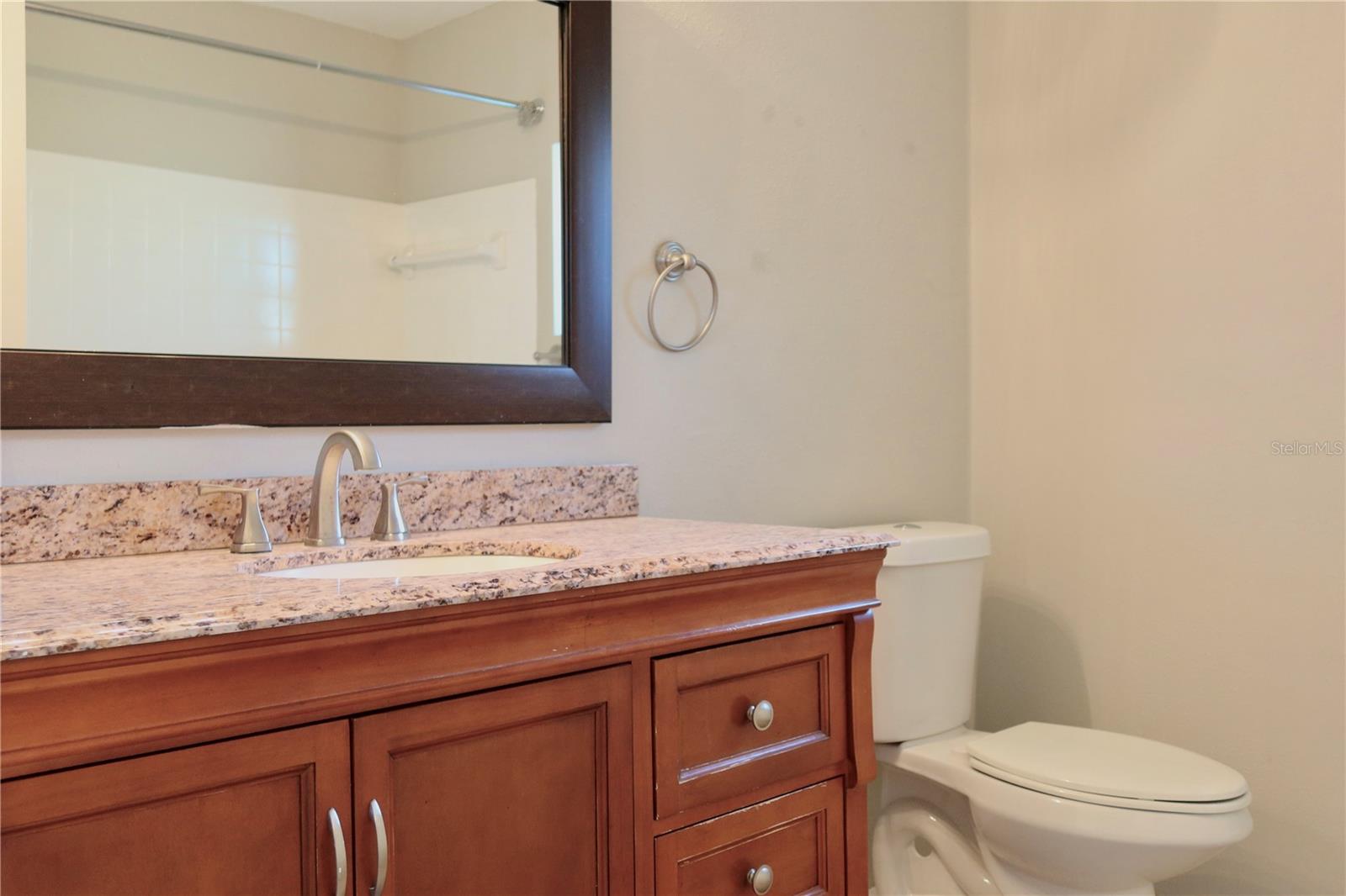 ALOHA GARDENS - Residential