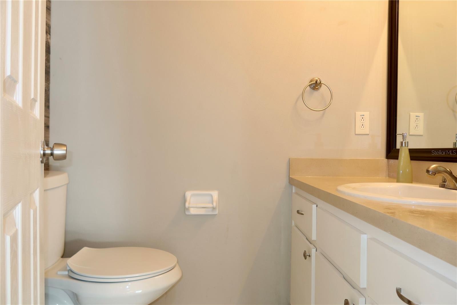 ALOHA GARDENS - Residential