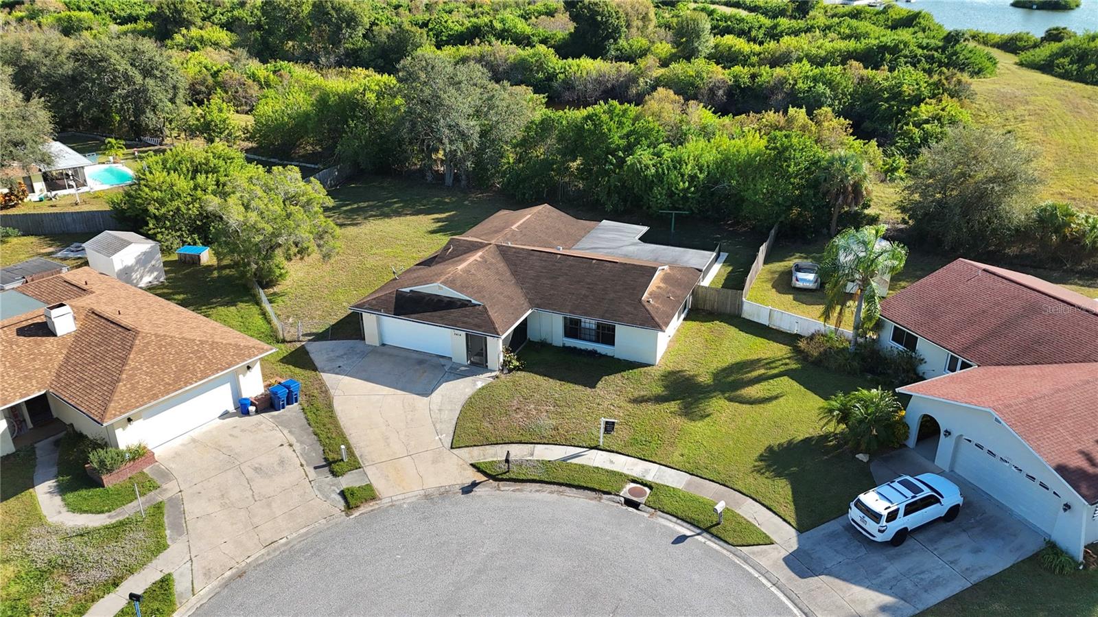 ALOHA GARDENS - Residential