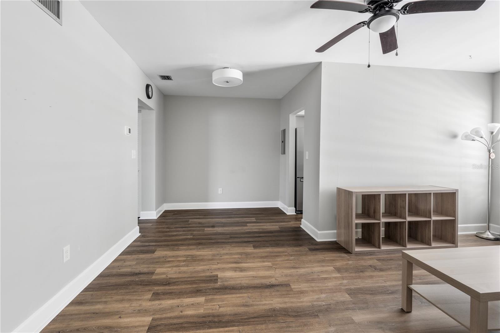 LAKE MAITLAND TERRACE APTS - Residential