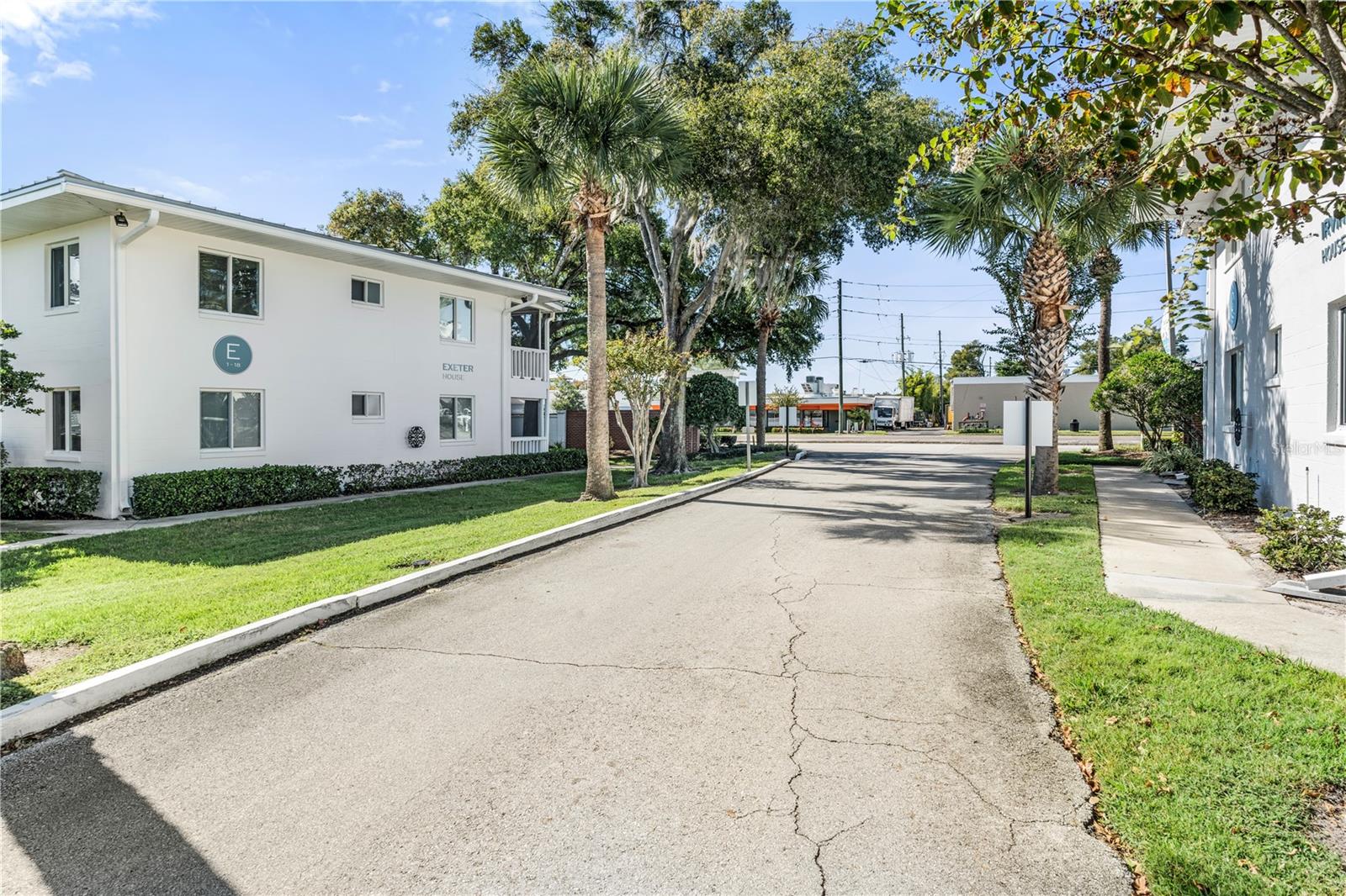 LAKE MAITLAND TERRACE APTS - Residential