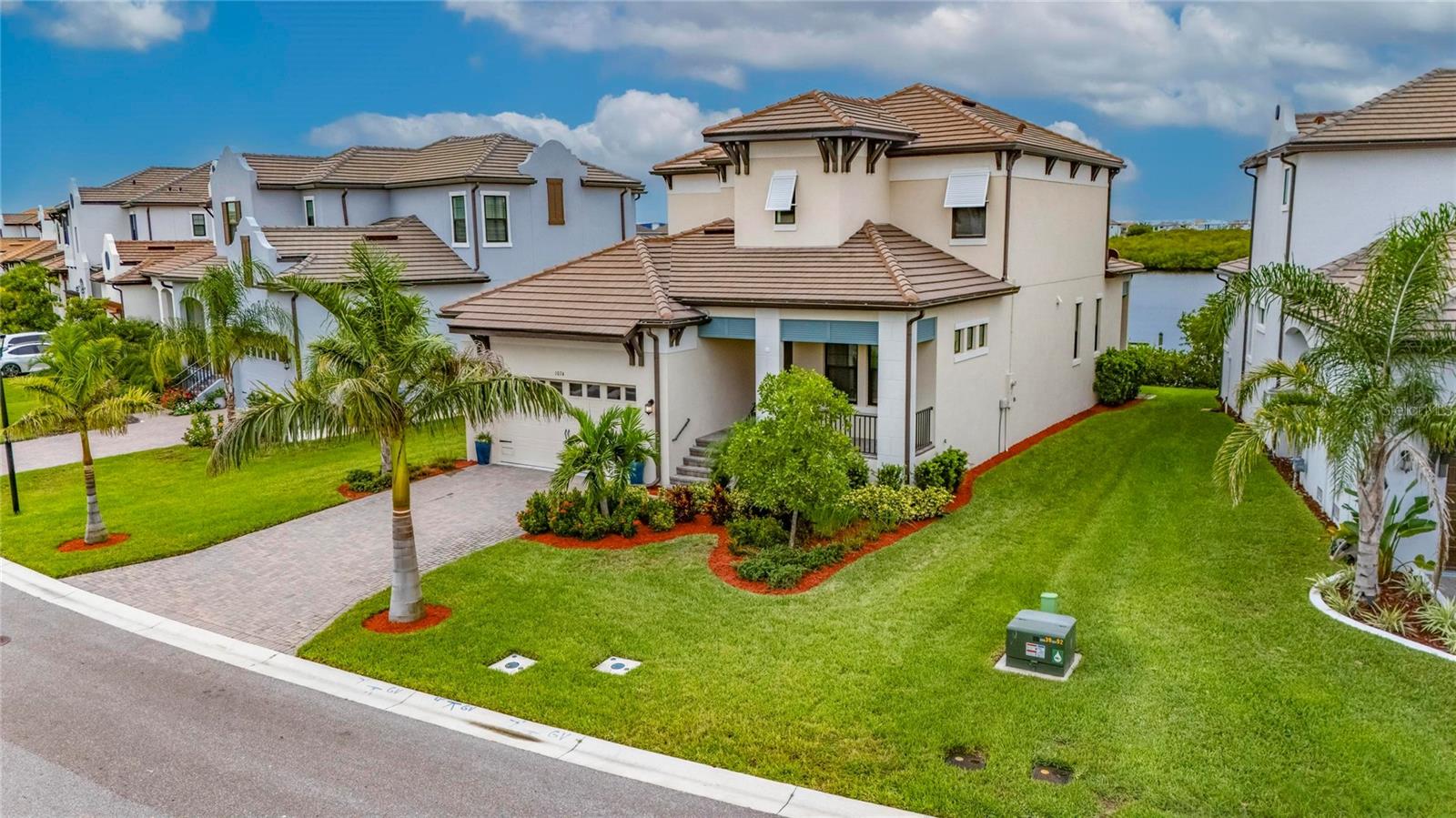 1074 SEAGRAPE DRIVE