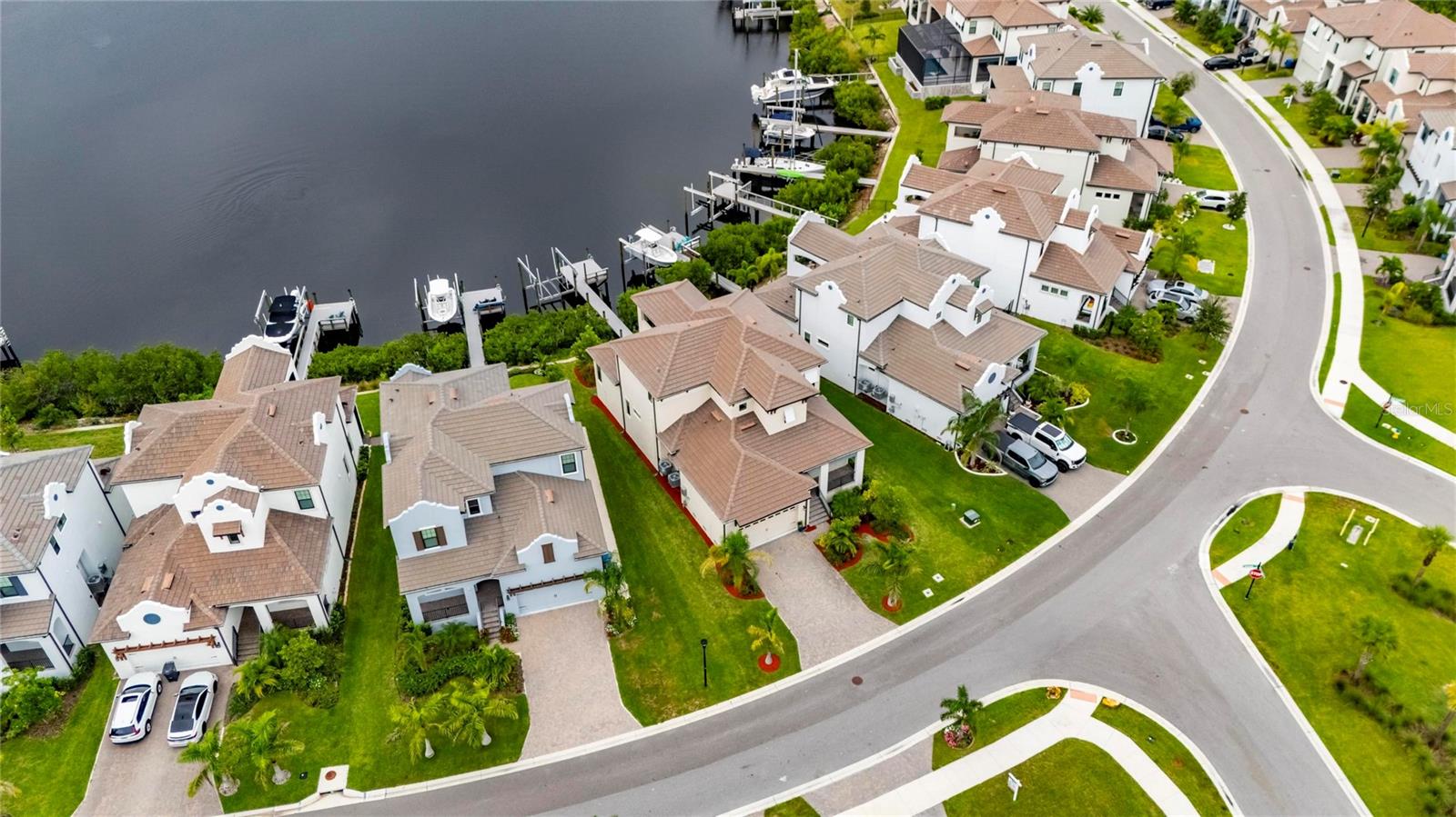 1074 SEAGRAPE DRIVE