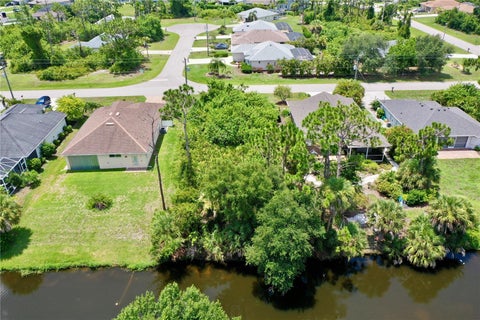 Photo of 182 Albatross Road, Rotonda West, FL 33947 (MLS # C7528372)