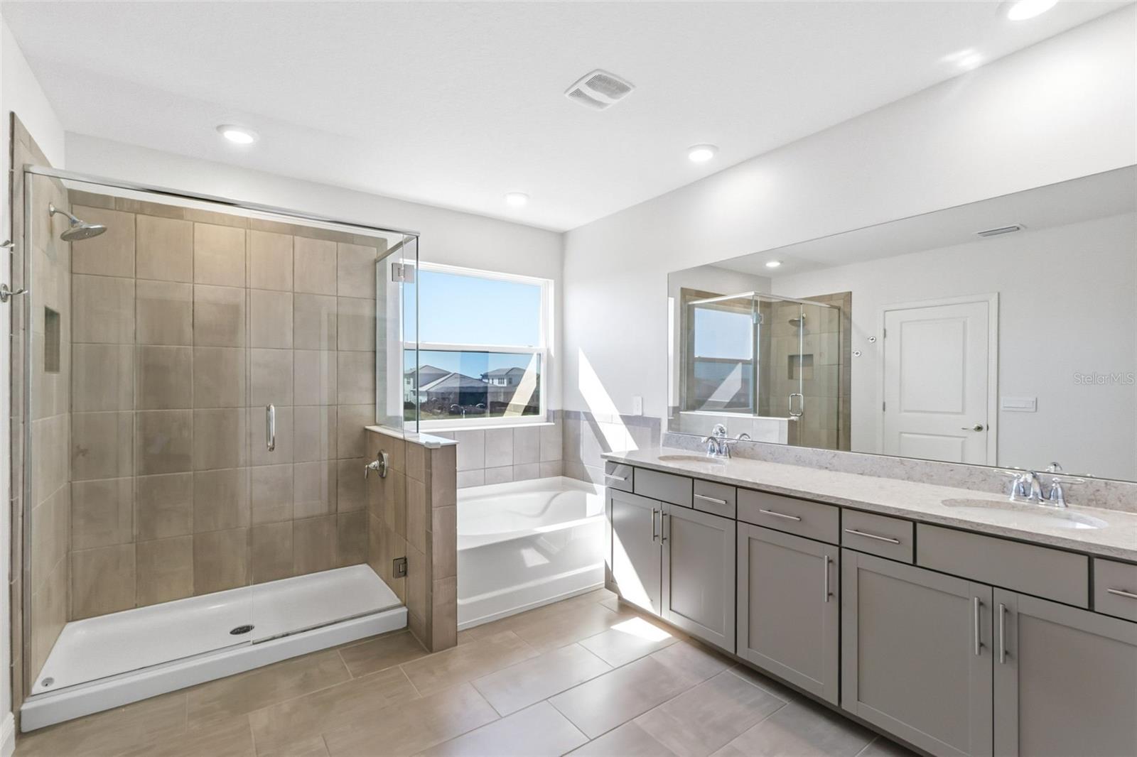 STAR FARMS PH I-IV - Residential