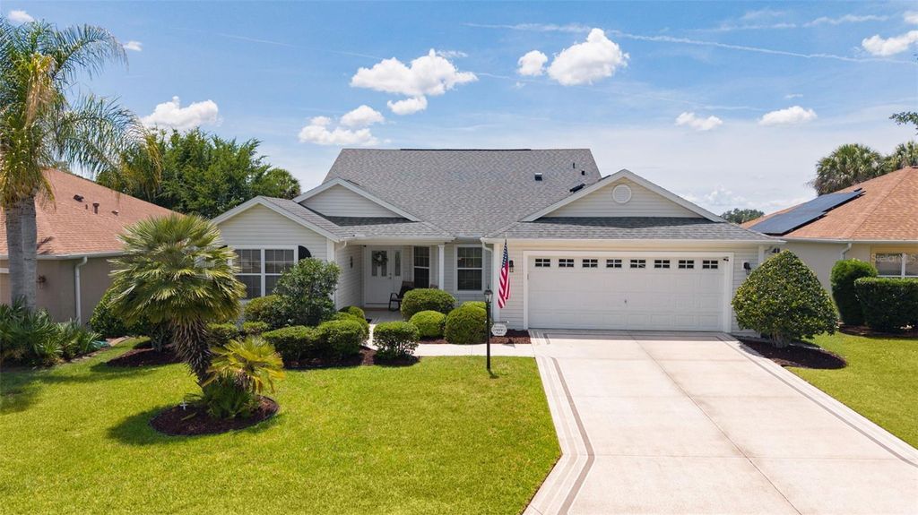 Photo of 1426 Honea Path, The Villages, FL 32162 (MLS # G5112367)