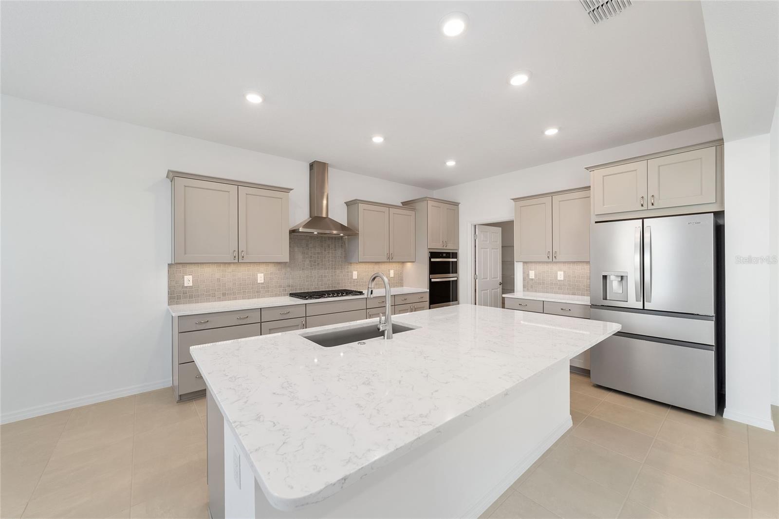 CALESA TOWNSHIP - Residential