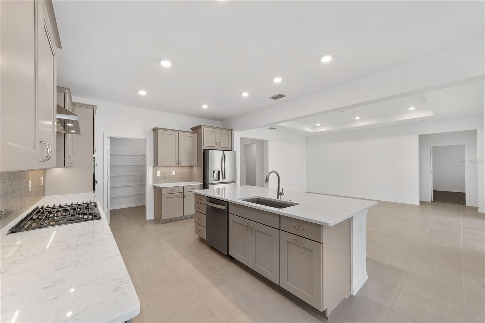 CALESA TOWNSHIP - Residential