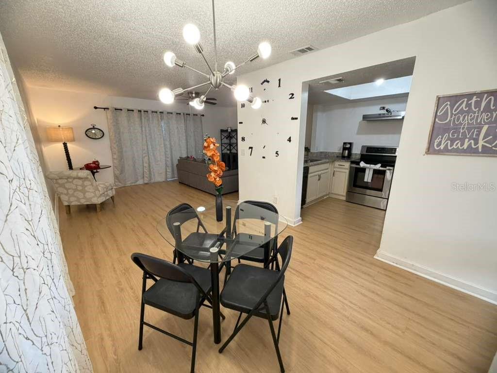 SUMMERFIELD TWNHMS - Residential