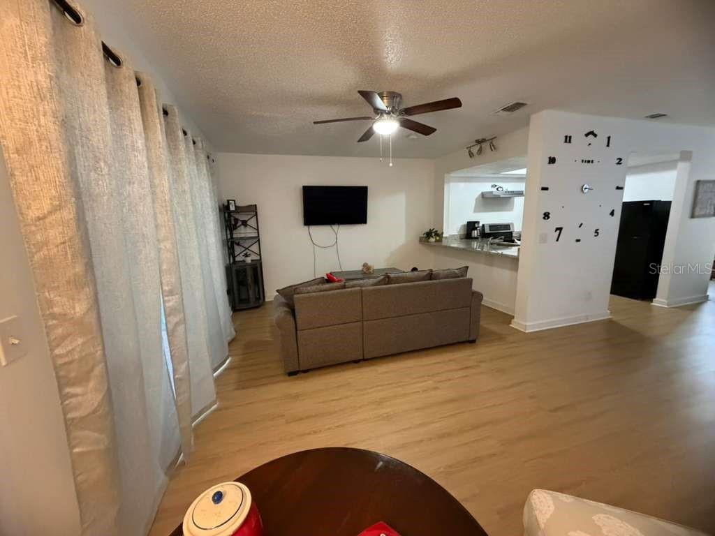 SUMMERFIELD TWNHMS - Residential
