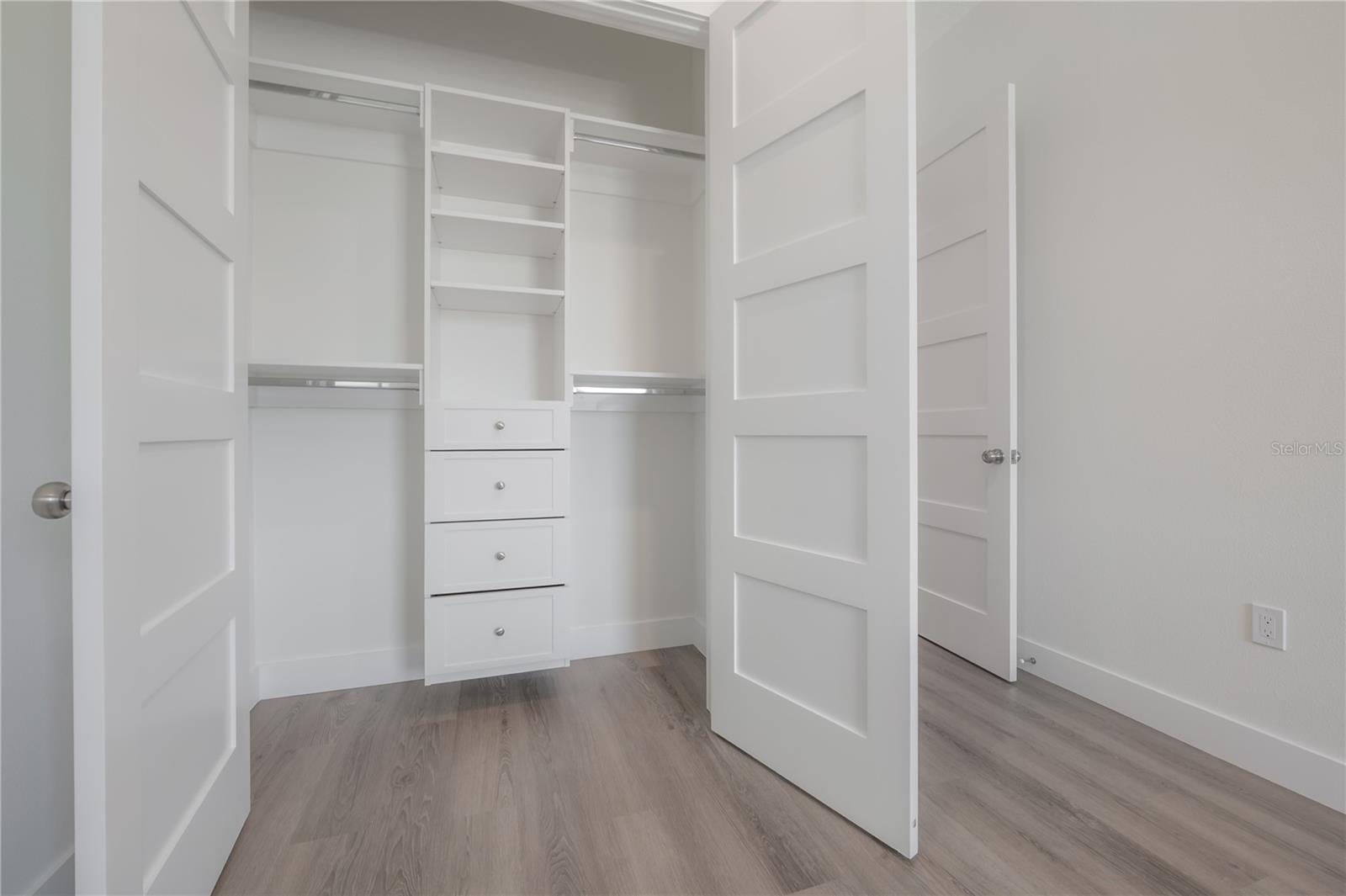 SEMINOLE LANDINGS TOWNHOMES - Residential