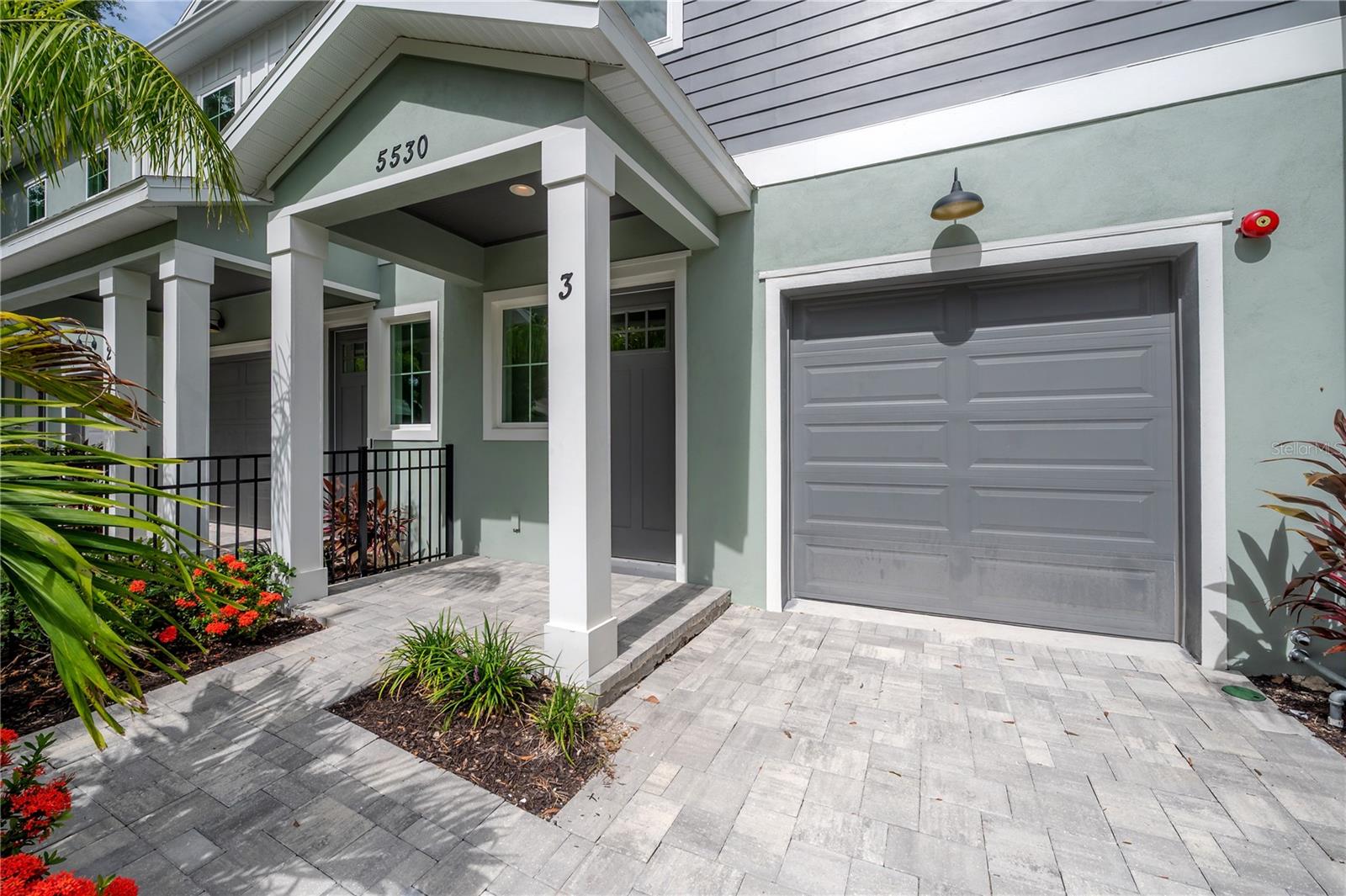 SEMINOLE LANDINGS TOWNHOMES - Residential